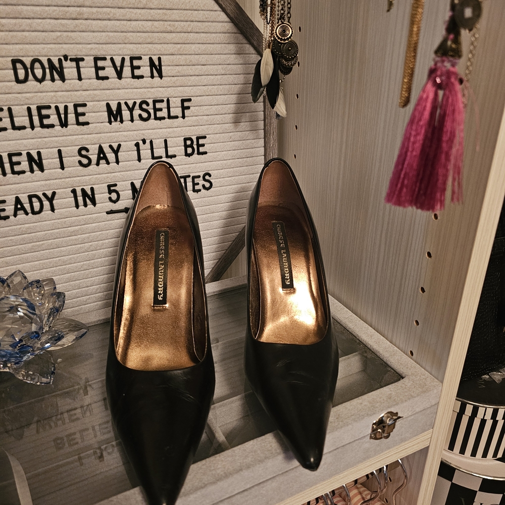 Chinese Laundry Black Heels with Gold Insole